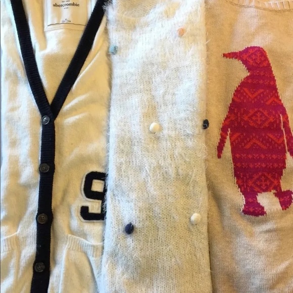 2/$20 Lot of 3 Ambercrombie Girl Cardigan Sweater L-XL, Old Navy Pullover - Picture 2 of 13